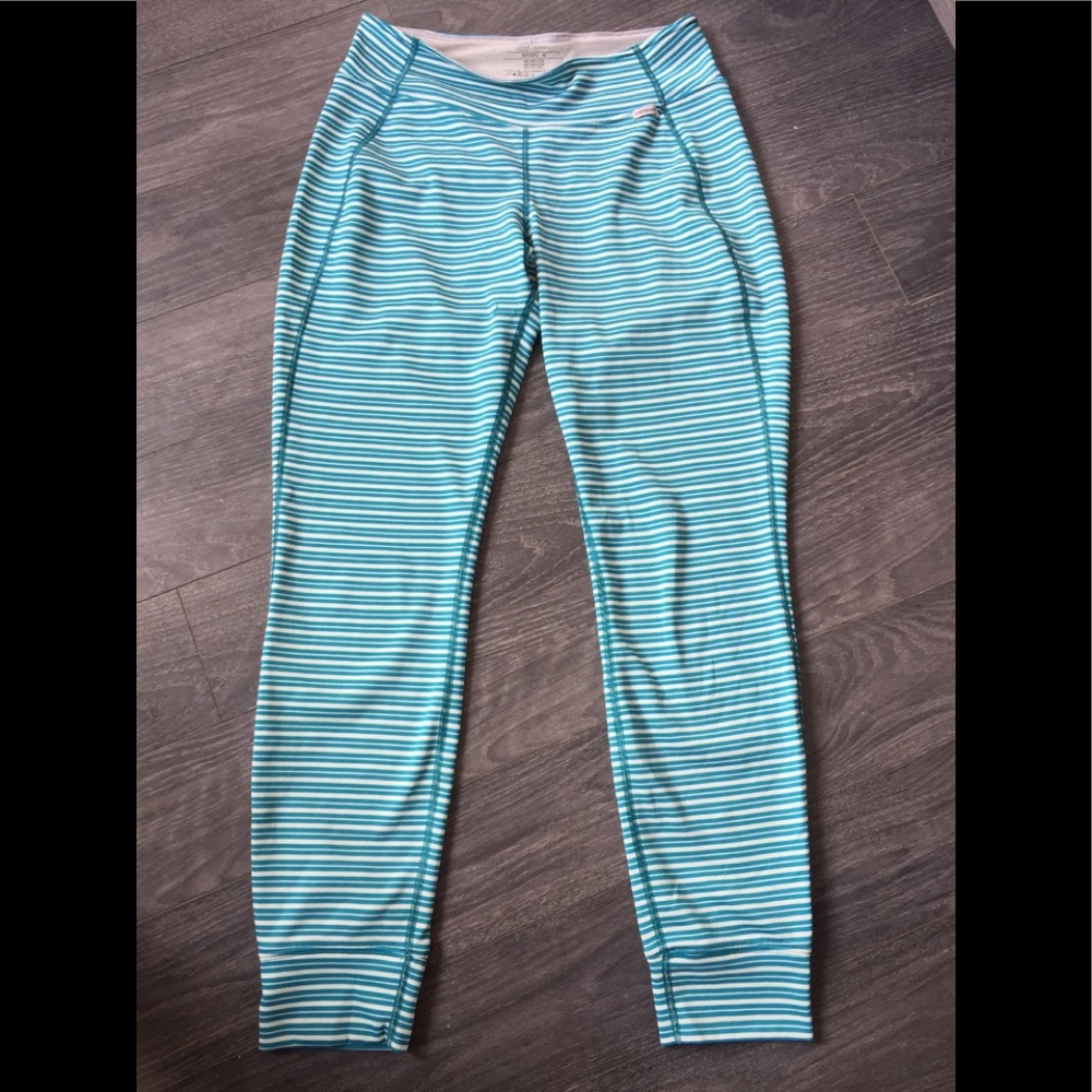 Patagonia woman s ski underwear ( never worn)